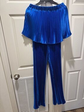 Off-Shoulder Pleated Jumpsuit in Cobalt Blue